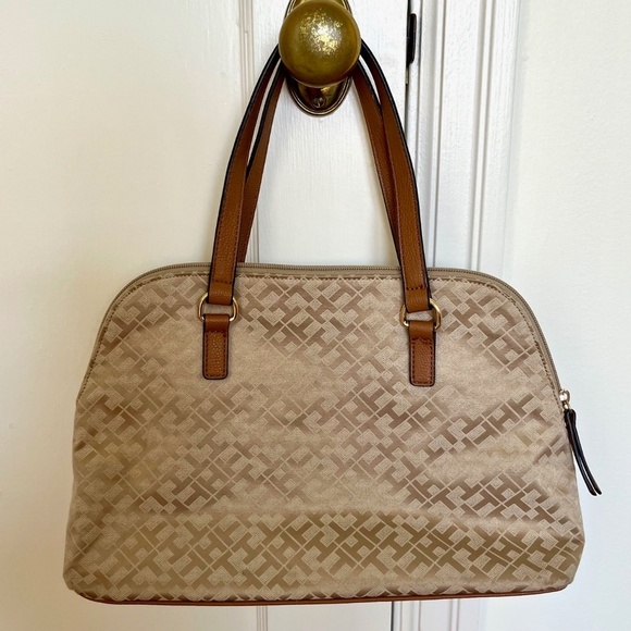 NWOT Tommy Hilfiger Signature Logo Satchel Tote Bag - Picture 3 of 8